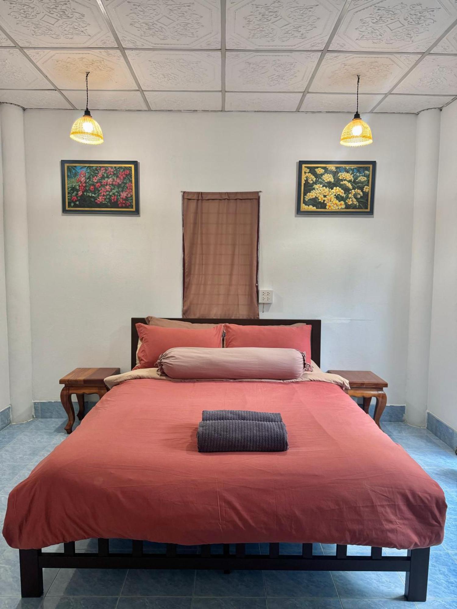 River Flow House Bangtanod Photharam Dış mekan fotoğraf
